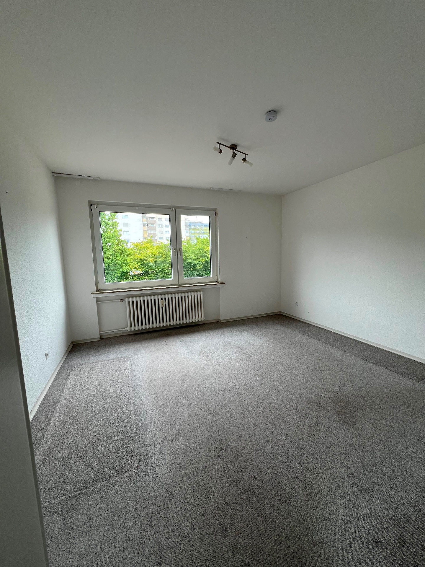 Schlafzimmer Düsseldorf nachher